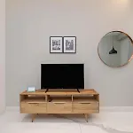 Xenia Apartments - Spacious Three-Room Apartment In Moscova Area