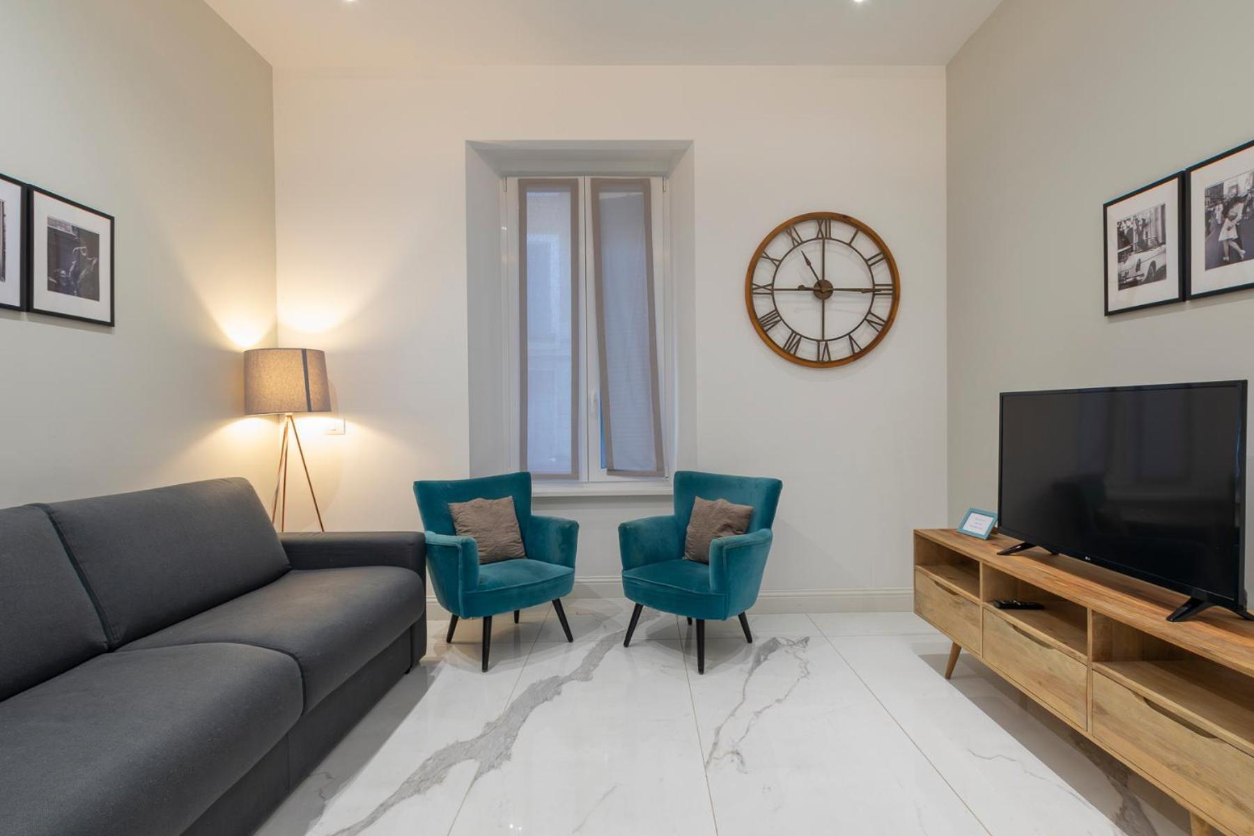 Xenia - Spacious Three-room In Moscova Area